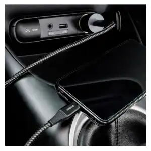 Kit de Carga para Auto Otterbox 30W con Cable Lightning a USB-C miniatura 3